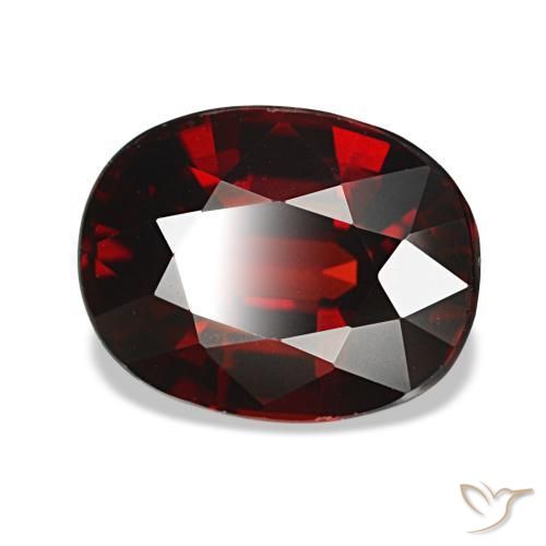 Granada almandina vermelho natural 3,27ct, corte oval, VVS-VS