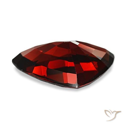 Granada almandina vermelho natural 6,08ct, forma extravagante, VS