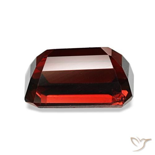 Granada almandina vermelho natural 2,48ct, corte esmeralda, VS