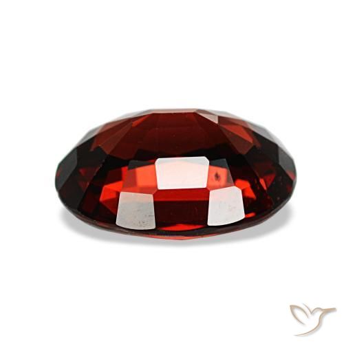 Granada almandina vermelho natural 2,06ct, corte oval, VVS-VS
