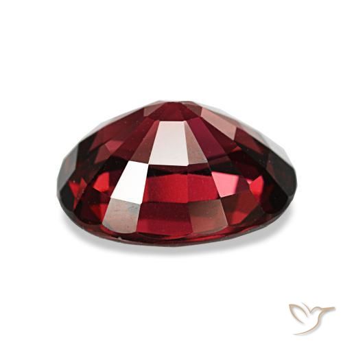 Granada almandina vermelho natural 3,08ct, corte oval, VVS-VS