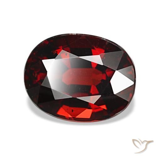 Granada almandina vermelho natural 2,94ct, corte oval, VS