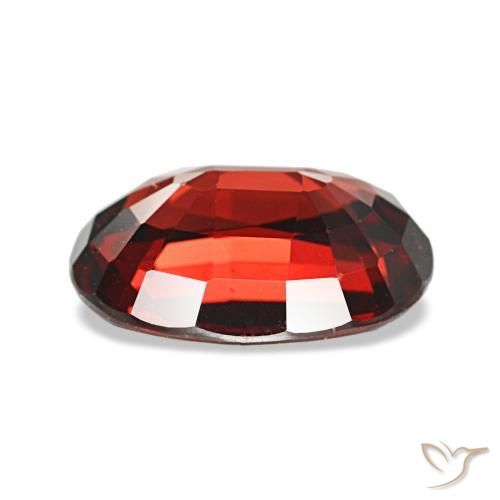 Granada almandina vermelho natural 2,90ct, corte oval, VVS-VS