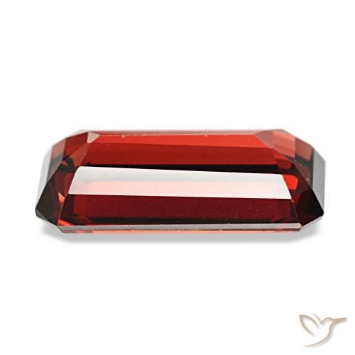 Granada almandina vermelho natural 3,62ct, corte esmeralda, VS