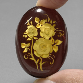 Âmbar marrom natural 20,50ct, forma extravagante, translúcido
