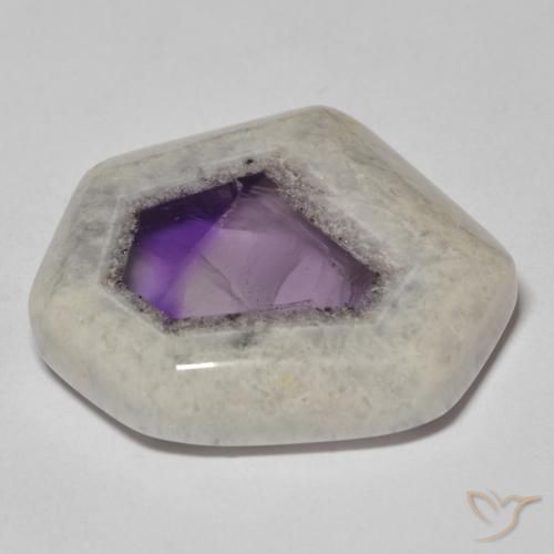 Fatia de geodo de ametista Multicolorido Natural 31.84ct, Chique, Transparente