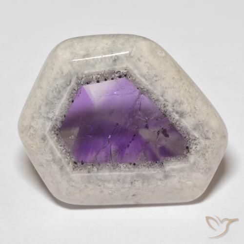 Fatia de geodo de ametista multicolorido natural 29,35ct, forma extravagante, transparente