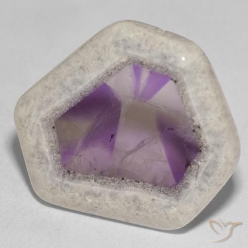 Fatia de geodo de ametista Multicolorido Natural 37.31ct, Chique, Transparente