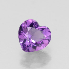 Ametista violeta natural 0,59ct, formato de coração, VVS