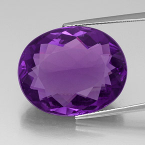 Ametista violeta natural 30,82ct, corte oval, VVS