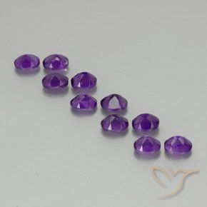 Pedras preciosas de Ametista Violeta Vívido natural de 3.83 ct, oval, VS