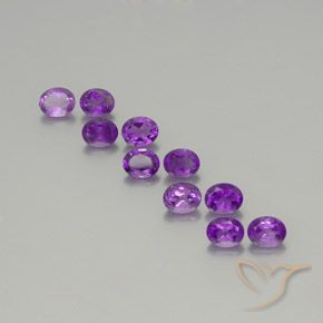 Pedras preciosas de Ametista Violeta Intenso natural de 3.67 ct, oval, VS