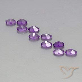 Pedras preciosas de Ametista Violeta arroxeado médio-escuro natural de 4.08 ct, Corte Oval, VVS-VS