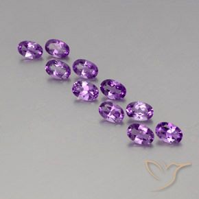 3.93ctw Natural Violeta arroxeado médio-escuro Ametista, oval, VVS-VS, Photo A