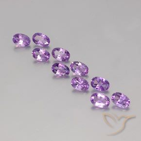 4.05ctw Natural Violeta Púrpura Médio Ametista, oval, VVS-VS