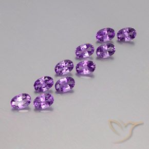 Pedras preciosas de Ametista Violeta Púrpura Médio natural de 4.12 ct, oval, VVS-VS