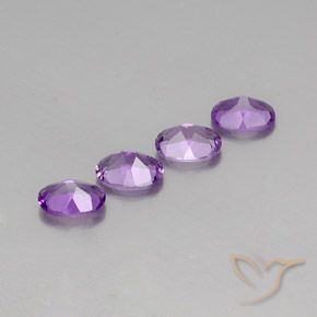 Pedras preciosas de Ametista Violeta rosa médio natural de 2.70 ct, oval, VS