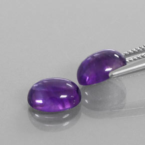 Pedras preciosas de Ametista Violeta Médio-claro natural de 4.96 ct, Corte Oval, Transparente