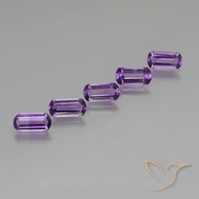 Pedras preciosas de Ametista Violeta arroxeado médio-escuro natural de 5.09 ct, Chique, VS