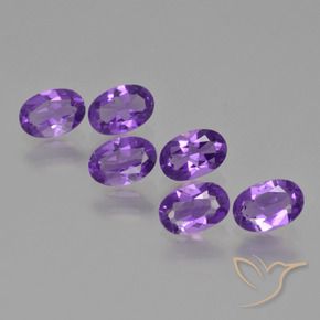Pedras preciosas de Ametista Violeta médio-escuro natural de 2.29 ct, oval, VVS-VS