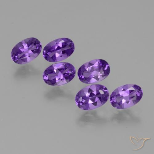 Pedras preciosas de Ametista Violeta Vívido natural de 2.58 ct, oval, VVS-VS