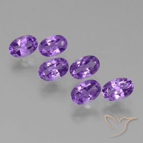 Pedras preciosas de Ametista Violeta Vívido natural de 2.59 ct, oval, VVS-VS