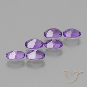 Pedras preciosas de Ametista Violeta médio natural de 2.50 ct, oval, VVS-VS