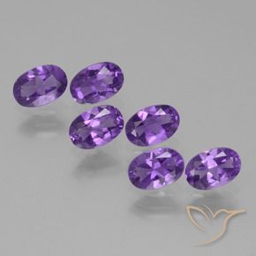 Pedras preciosas de Ametista Violeta médio natural de 2.60 ct, oval, VVS-VS