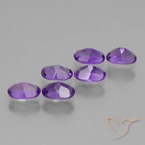 Pedras preciosas de Ametista Violeta médio natural de 2.57 ct, oval, VVS-VS