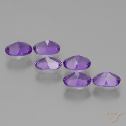Pedras preciosas de Ametista Violeta médio natural de 2.50 ct, oval, VVS-VS