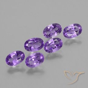 Pedras preciosas de Ametista Violeta médio natural de 2.50 ct, oval, VVS-VS