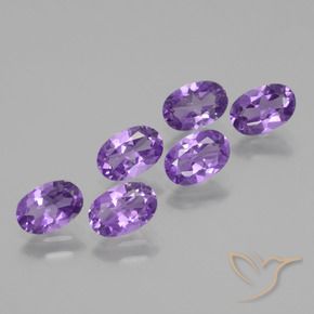 Pedras preciosas de Ametista Violeta Vívido natural de 2.50 ct, oval, VVS-VS