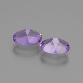 Pedras preciosas de ametista violeta médio natural de 1,45 ct, corte oval, VVS-VS