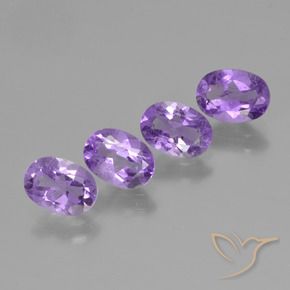 Pedras preciosas de Ametista Violeta médio natural de 2.80 ct, oval, VS