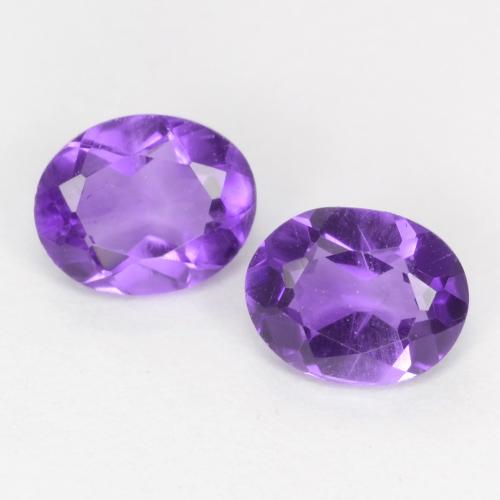 Pedras preciosas de ametista violeta vívido natural de 0,55 ct, corte oval, VVS-VS
