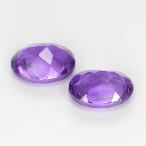 Pedras preciosas de ametista violeta vívido natural de 0,55 ct, corte oval, VVS-VS
