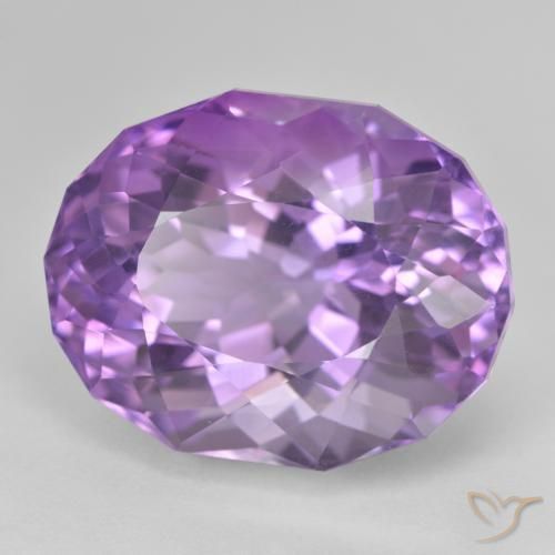 Ametista Violeta Claro-Médio Natural 31.42ct, oval, VVS