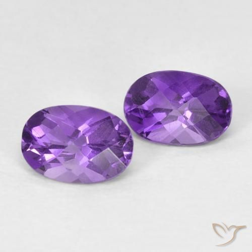 Pedras preciosas de Ametista Violeta Profundo natural de 0.82 ct, Corte Oval, VVS