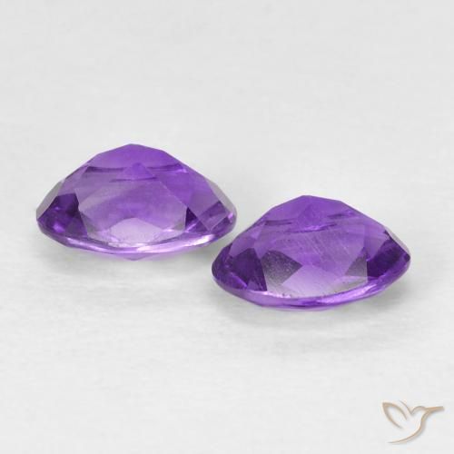 Pedras preciosas de Ametista Violeta Profundo natural de 0.82 ct, Corte Oval, VVS