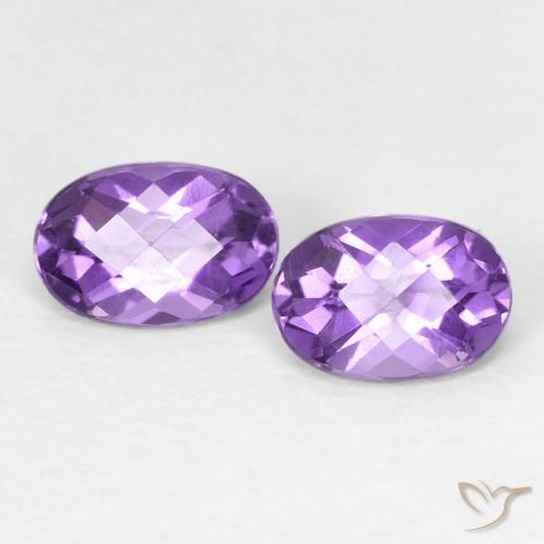 Pedras preciosas de Ametista Violeta Profundo natural de 0.88 ct, oval, Opaco