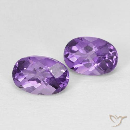 Pedras preciosas de Ametista Violeta Intenso natural de 0.89 ct, oval, VS