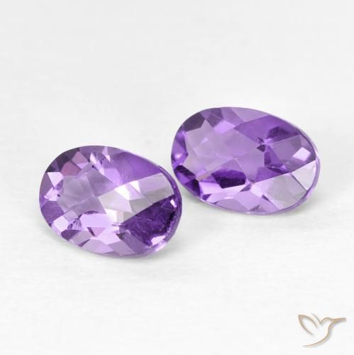 Pedras preciosas de Ametista Violeta médio natural de 0.92 ct, oval, VS