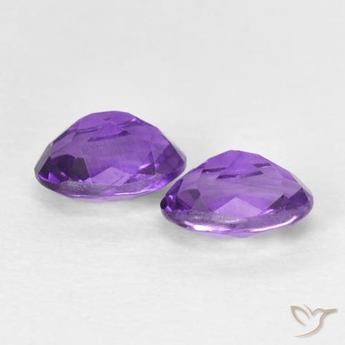 Pedras preciosas de Ametista Violeta Vívido natural de 0.90 ct, oval, VS