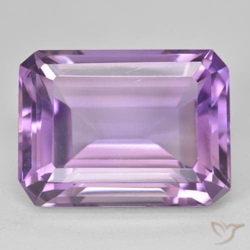 23.96ct Natural Medium Light Purplish-Violet Ametista, Corte Esmeralda, VVS
