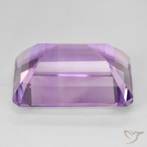 Ametista Violeta Profundo Natural 22.52ct, Corte Octógono / Esmeralda, VVS