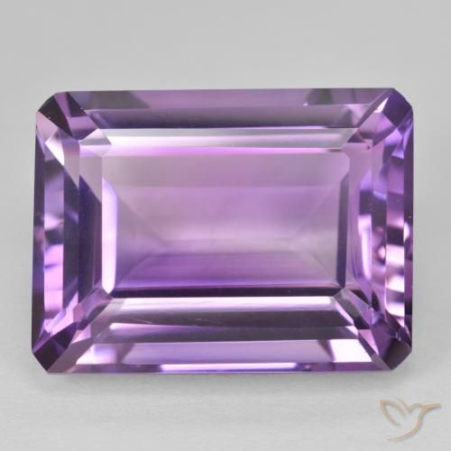 22.92ct Natural Medium Light Purplish-Violet Ametista, Corte Esmeralda, VVS