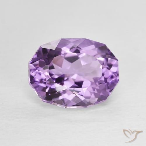 3.04ct Natural Medium Light Purplish-Violet Ametista, oval, VVS