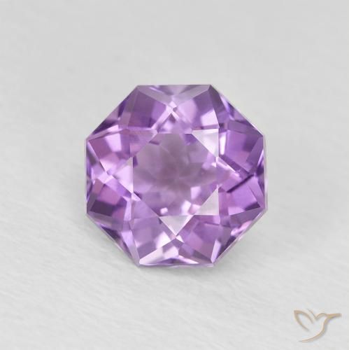 1.29ct Natural Medium Light Purplish-Violet Ametista, Corte Esmeralda, VVS
