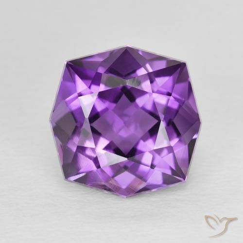 Ametista Violeta Intenso Natural 3.97ct, Forma extravagante, VVS-VS