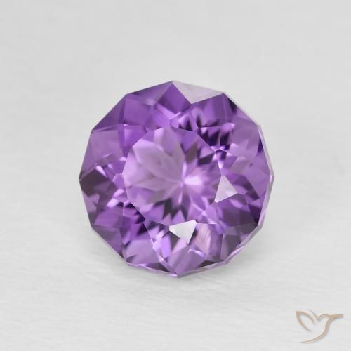 Ametista Medium Light Purplish-Violet Natural 2.37ct, Redondo, VVS-VS